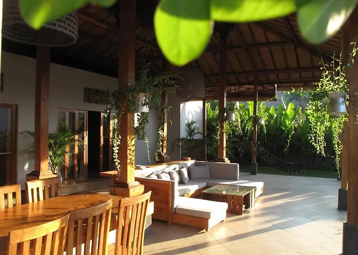 Jungle Joglo Villa