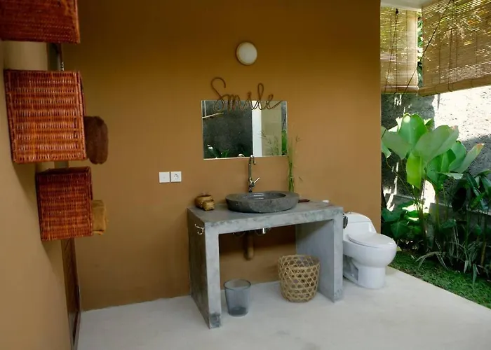 Jungle Joglo * Canggu (Bali)