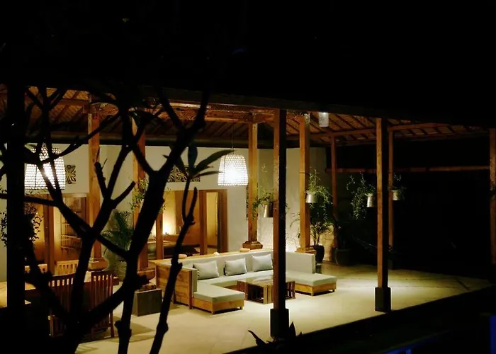 Jungle Joglo Villa *