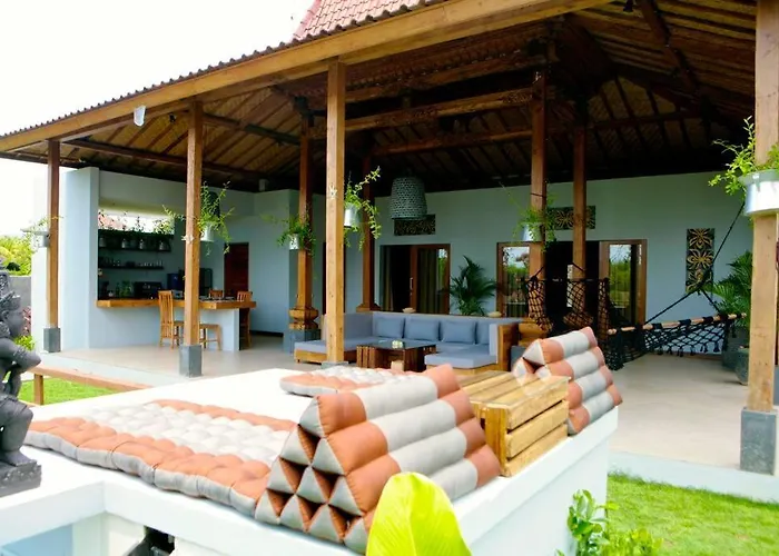 Villa Jungle Joglo
